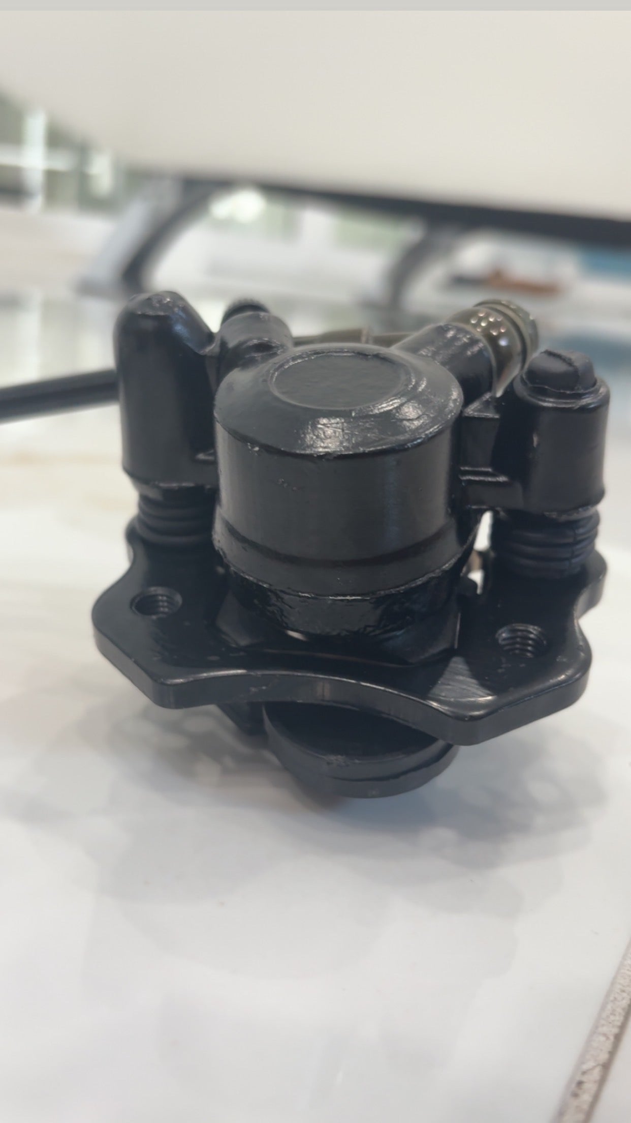Tuttio upgraded brakes (CLICKS LIKE ULTRA BEE BRAKES)
