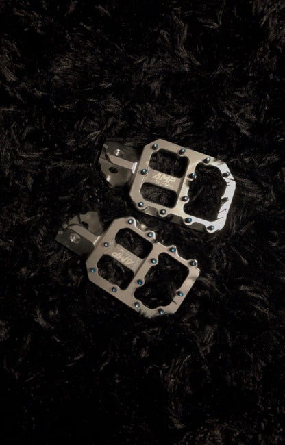 Aluminum pegs - Heavy-Duty Lightweight Foot Pegs for Bikes