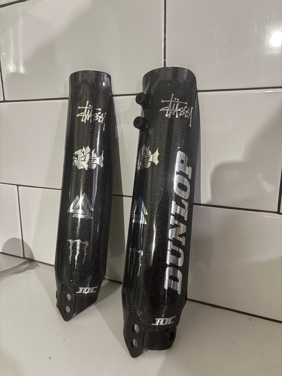 Tuttio Fork Gaurd Graphics